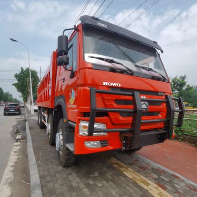12100.000kg シノトルク・シャシーと28V~1500KWのオルターネータを搭載した中古重量トラック