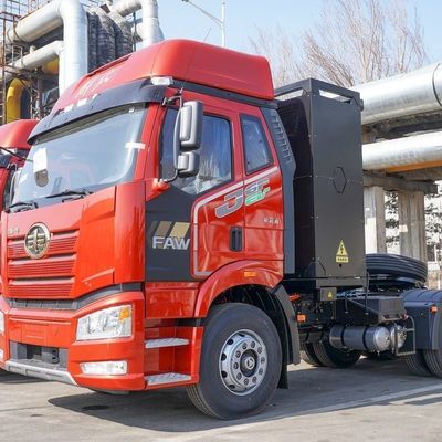 貨物輸送 電動トラクター FAW Jiefang J6p 6X4 460HP 走行距離100000km