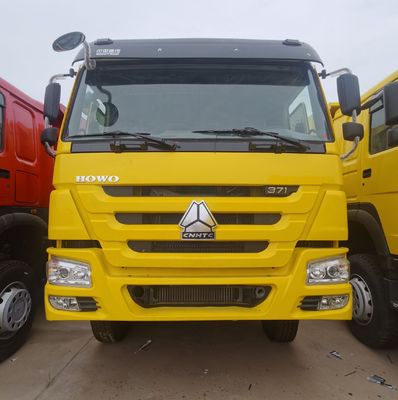 タイヤとシールドステアリング あなたの輸送事業のためのHovo 6X4 LHD用ダンプトラック