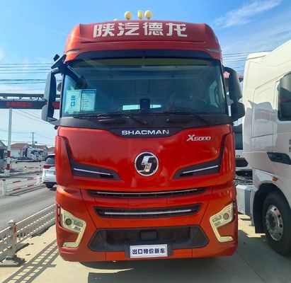 耐久性のあるディーゼルトラクタートラック デロングX6000 1000Lの燃料タンク