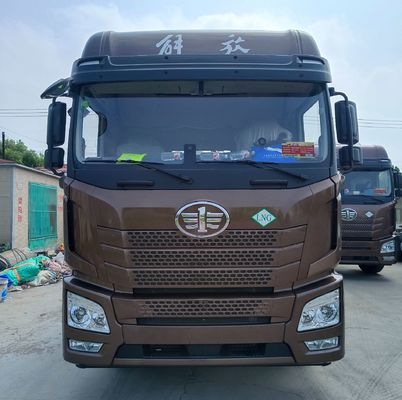 管のないタイヤ ディーゼル リバレーション Jh6 ガストラクター 強力なエンジンを搭載した輸送車