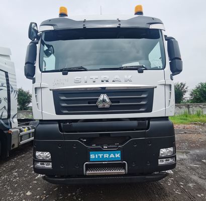390HP Sinotruk シトラック トラクター 空気懸垂座席と6ヶ月間の販売後サービス