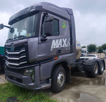 31-40t 負荷容量 HOWO 6X4/4X2LNG540HP 自動トランスミッション トラクター トラック