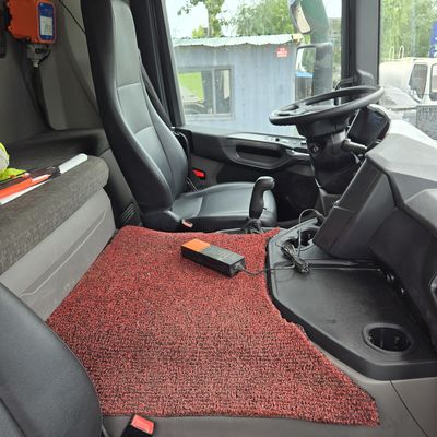前方リフティングスタイル シノトラック シャーシ ポンプトラック 負荷容量 21-30t 座席 ≤5