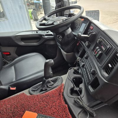 前方リフティングスタイル シノトラック シャーシ ポンプトラック 負荷容量 21-30t 座席 ≤5