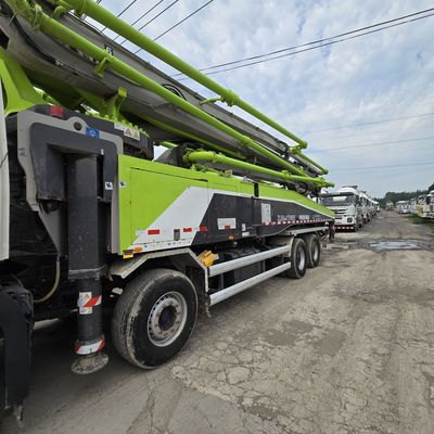 前方リフティングスタイル シノトラック シャーシ ポンプトラック 負荷容量 21-30t 座席 ≤5