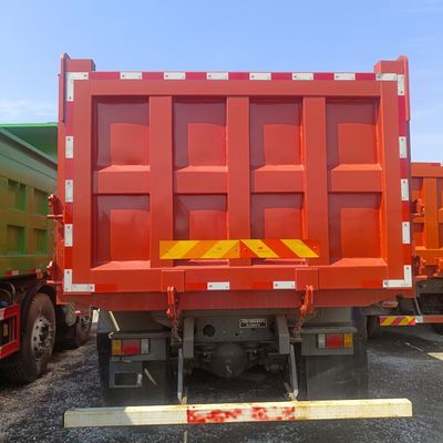 ISO認証タイヤと水力ステアリングを備えたディーゼルシノトルク6X4ダンプトラック
