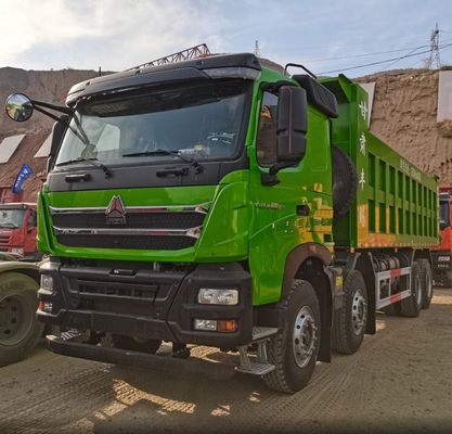 カスタマイズされたカラー シノトラック HOWO 6X4 電気システム変電器 28V-1500 Kw とのダンプトラック
