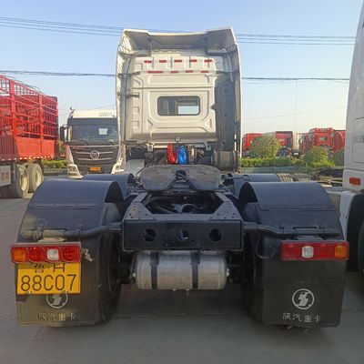 高馬力を牽引するヘイドロリックステアリング Shacman X3000 重荷トラクタートレーラー