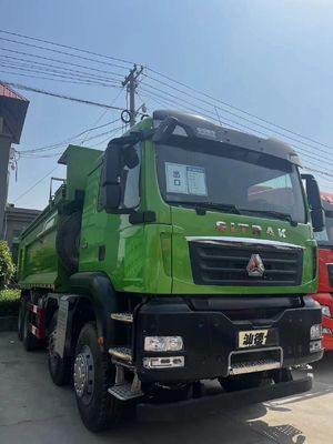 シノトルク・ダンプトラック エンジンと重用座席 ≤5 エンジン容量 4-6L