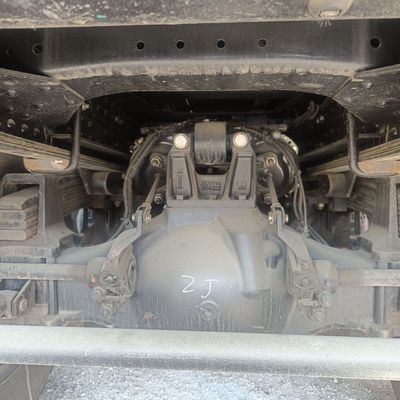 国産重貨車デロングからチューブレスタイヤデザインの市場使用ダンプトラック