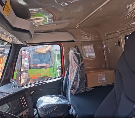 パーソナライズされた 4-6L エンジン容量 重荷ダンプトラック 性能のためのシャシベース