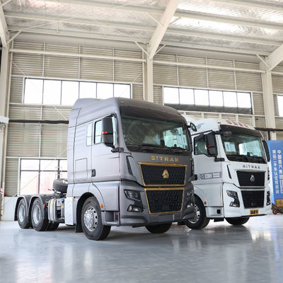 6ヶ月 販売後サービス 空気懸垂座席 1000L 燃料タンク付き 480HP CNG トラクター