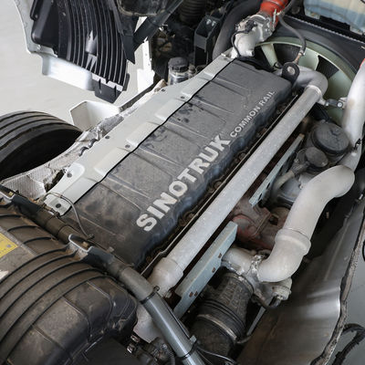 6ヶ月 販売後サービス 空気懸垂座席 1000L 燃料タンク付き 480HP CNG トラクター