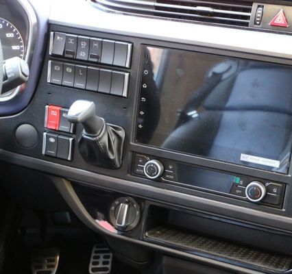 高トルク用 FAW J6V CNG 375/420HP トラクター トラックヘッド