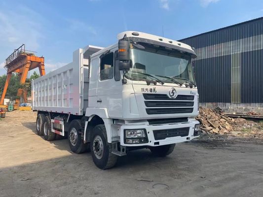 Shacman F3000 8X4 375HP 4-6L エンジン容量 フロントリフティングスタイル