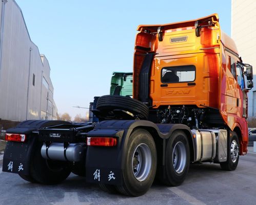 FAW Jiefang J6p 重型トラック クラシック版 460馬力 4X2 トラクター 空中吊り座席