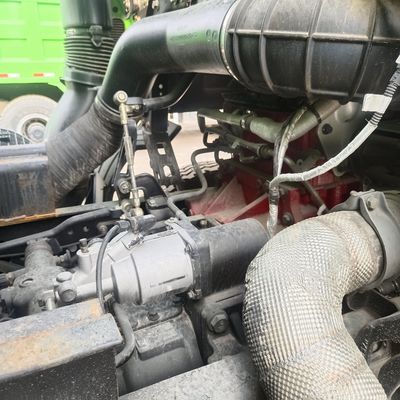 トューブレスタイヤデザイン 6X4 6.5m ダンプトラック オマンの6ヶ月後のサービス