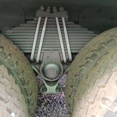 6×4 マニュアルトランスミッション HOWO シノトラック・シャシ 柔軟な操作のダンプトラック