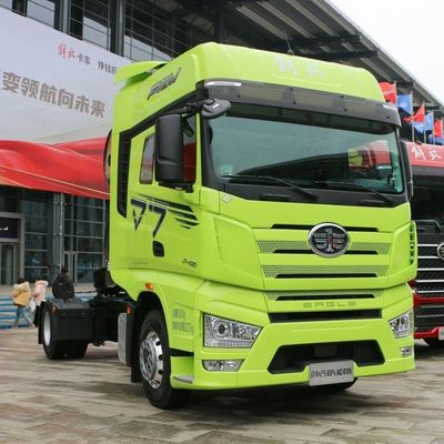 4*2 6*4 LNG CNG トラクターヘッド プライムムーバー 380 420 460 510HP 6 10 ホイールヘッド トラクタートラック