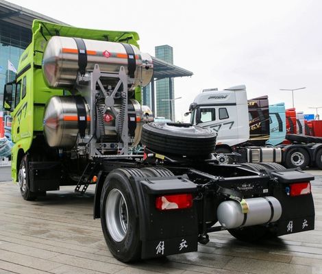 4*2 6*4 LNG CNG トラクターヘッド プライムムーバー 380 420 460 510HP 6 10 ホイールヘッド トラクタートラック