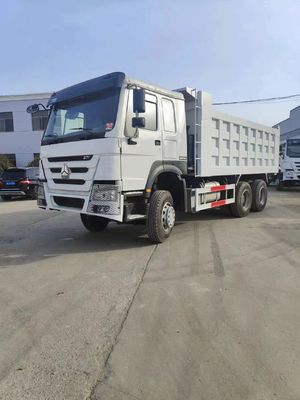 8.5x2.6x3.6m シノトルク・シャシ付き重荷ダンプトラック