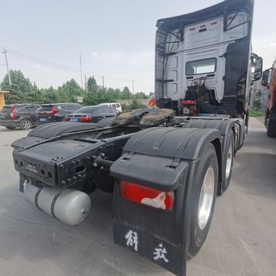 31~40tの荷重容量とチューブレスタイヤ設計のFAW G7トラック
