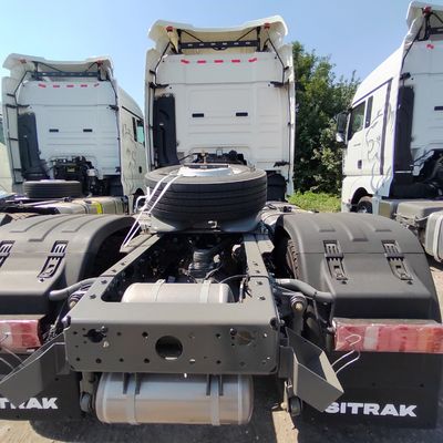 中古 シノトラック HOWO/シャックマン トラクター 貨物輸送 トラック 6.5x2.5x4m