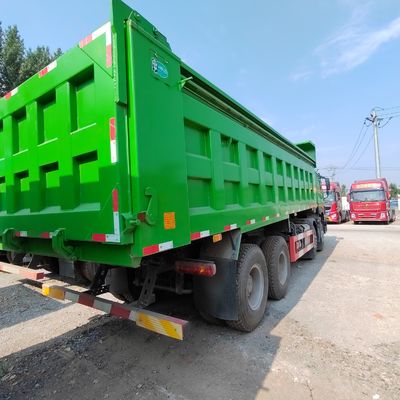 8.54m*2.55m*3.45m タイヤサイズ シノトラック 重荷輸送用トラック