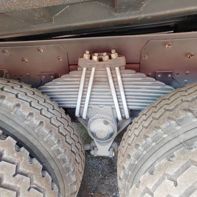 8.54m*2.55m*3.45m タイヤサイズ シノトラック 重荷輸送用トラック