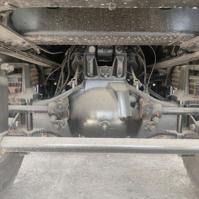 タイヤ 480 HP 重荷ダンプトラック 8X4 返品の返金のために8.2mを使用 30 日払い戻しポリシー