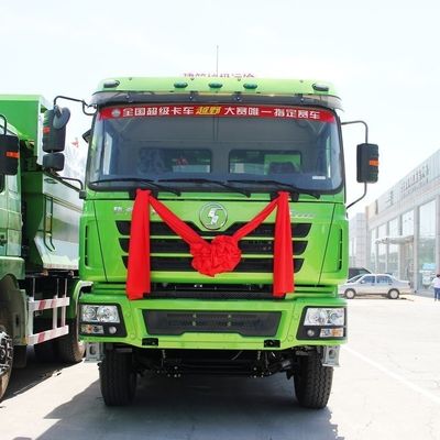 重荷用シノトラック・シャーシ リフォームされたダンプトラック スキャマン F3000 6X4