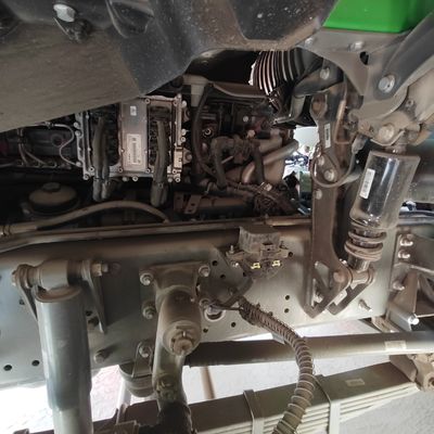 Rhd HOWO 371HP 8X4 6X4 ダンプトラック ティッパー トラック ロード パーソナライズド フロント リフティング スタイル