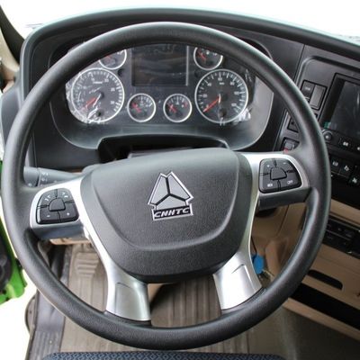 シノトルク・シャシ・シャックマンとエアコンのキャビンを搭載した動力補助ゴミ車