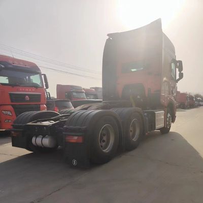6X4 負荷容量 31-40t 貨物輸送用のシャックマン重力トラクター輸送トラック