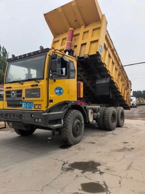 4-6L エンジン容量 速速トランスミッション 6*4 ダンパートラック 100t シノトルク HOWO 10輪 ターパートラック