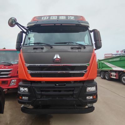 前方リフティングスタイル 重荷輸送用のシノトラクHOWO 6*4ダンプティッパートラック
