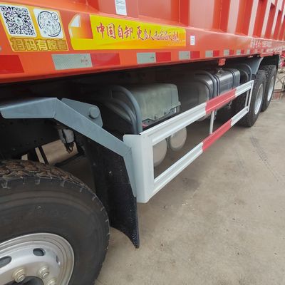 前方リフティングスタイル 重荷輸送用のシノトラクHOWO 6*4ダンプティッパートラック
