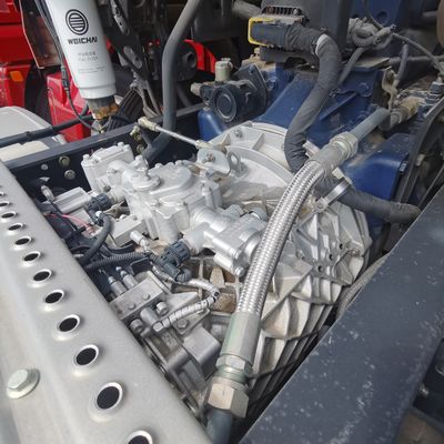 動力補助水力ステアリングシステムと 4-6L エンジン容量を持つダンプ・シャシー