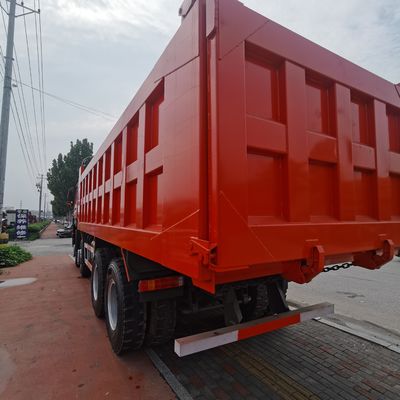 351-450hp HOWO 6X4 トラック ハイドロリックステアリングとパワーアシスタント