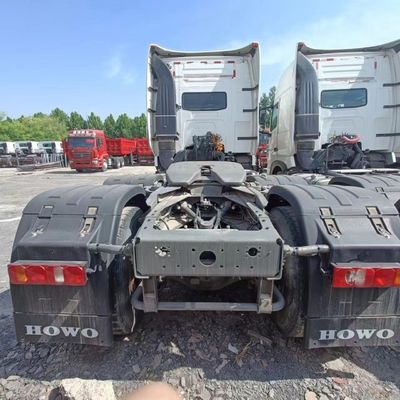 400Lの燃料タンク 351-450hp 重荷輸送車両用のHOWOトラックモデル