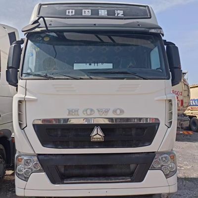 400Lの燃料タンク 351-450hp 重荷輸送車両用のHOWOトラックモデル