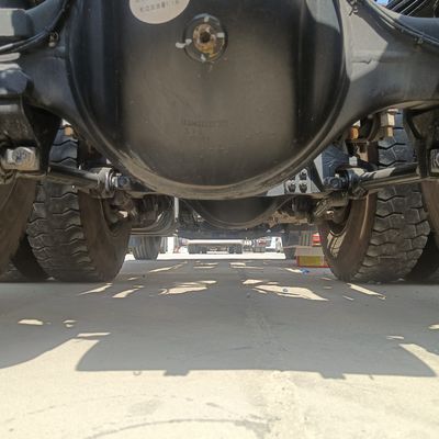 470馬力 6X4 トラクタートラック 北部版 半トレーラーと牽引