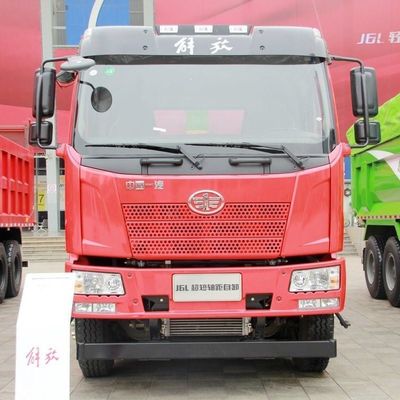ナイジェリアのオフロード建設 手動トランスミッションとタイヤの8x4ダンプトラック