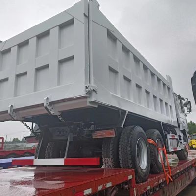 中古 シノトラック シャーシ シャックマン F3000 6X4 ユーロ3 排放基準の40トンのターパートラック