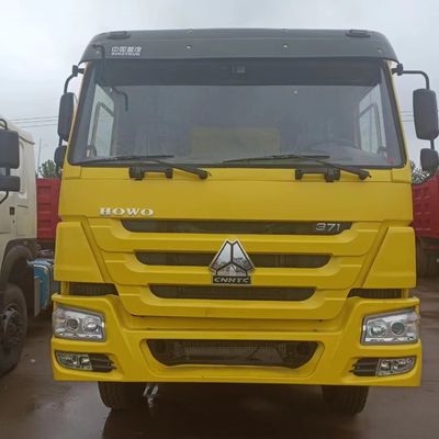 マニュアルトランスミッション Sinotruk HOWO 6X4 負荷容量40tの重量ダンプトラック