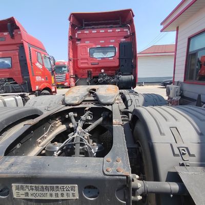 輪胎とシノトラック・シャシ ポート輸送のための多機能輸送機 オーダーメイド
