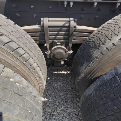 JAC 540 重型トラック 560HP 6X4 トラクター 座席と水力制御