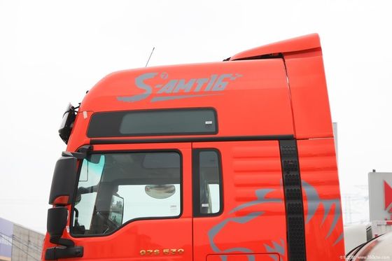 空中懸垂シート Shacman 6X4 半トレーラーを牽引するための重荷輸送トラック