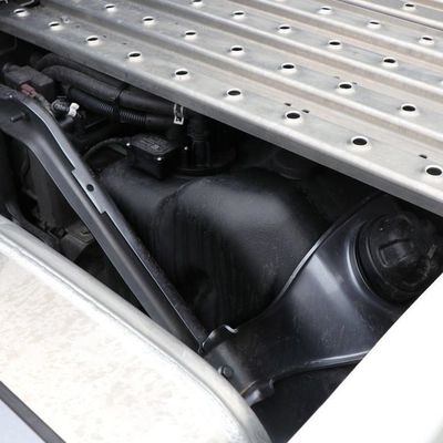600Lの燃料タンク トラクター トラック 運転席の空気懸垂と &gt; 8Lのエンジン容量